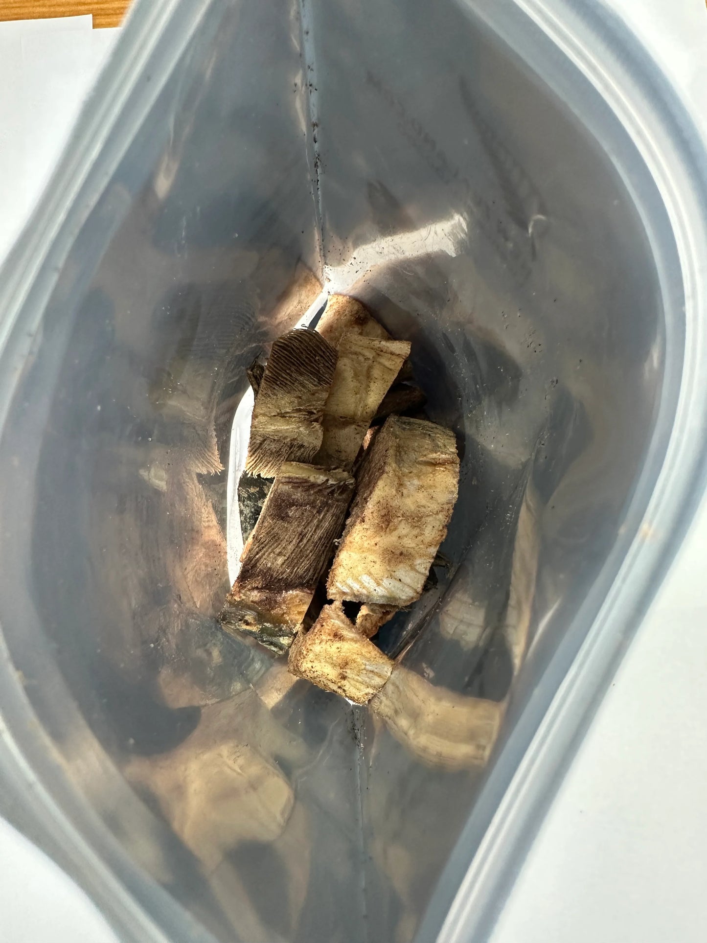 GoodNoze Freeze Dried Dog Treats - King Salmon Heads 100g